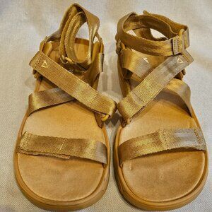 Merrill Belize Web Sandal - fully adjustable size 10